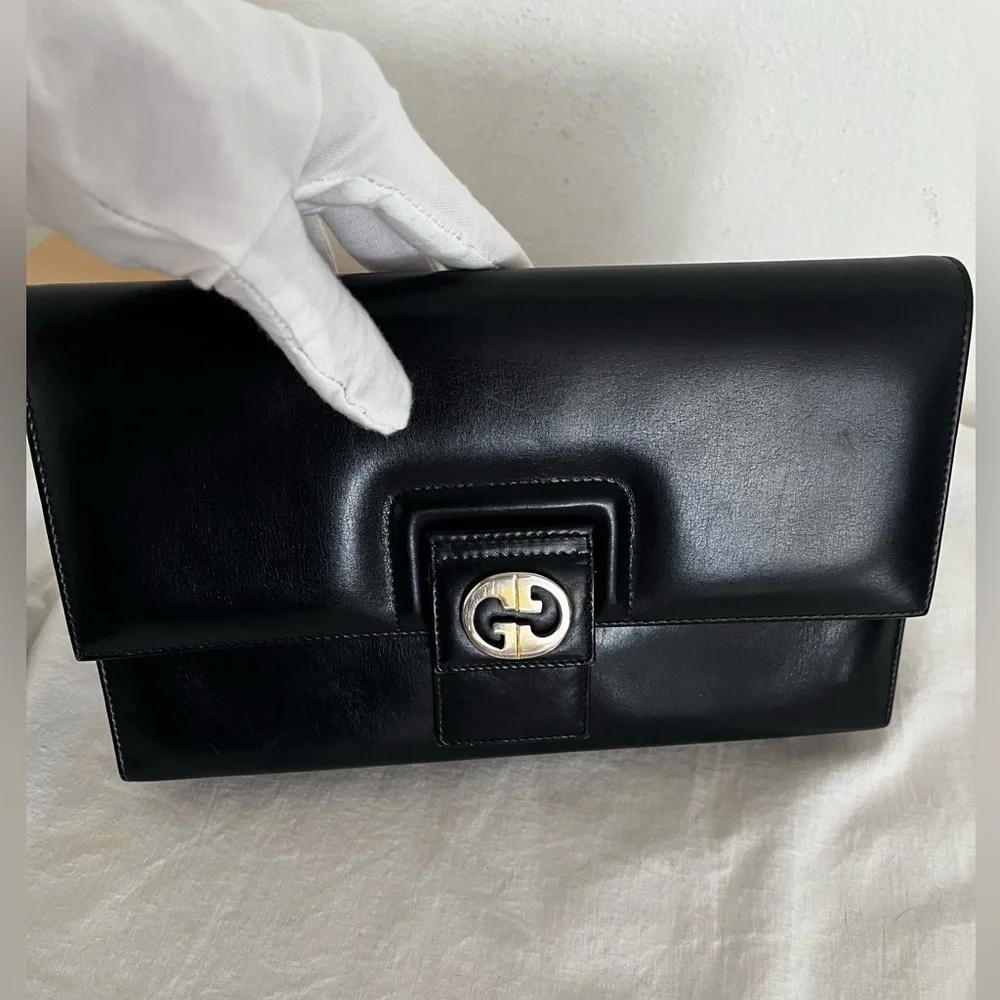 Rare Vintage Gucci Shoulder Clutch Bag Black Leather 1970s